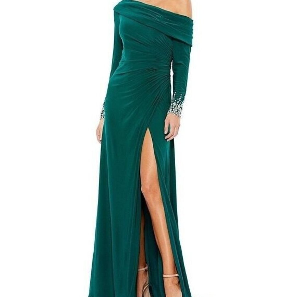 NWT MAC DUGGAL BEADED CUFF DROP SHOULDER‎ FAUX WRAP GOWN 12231 Emerald